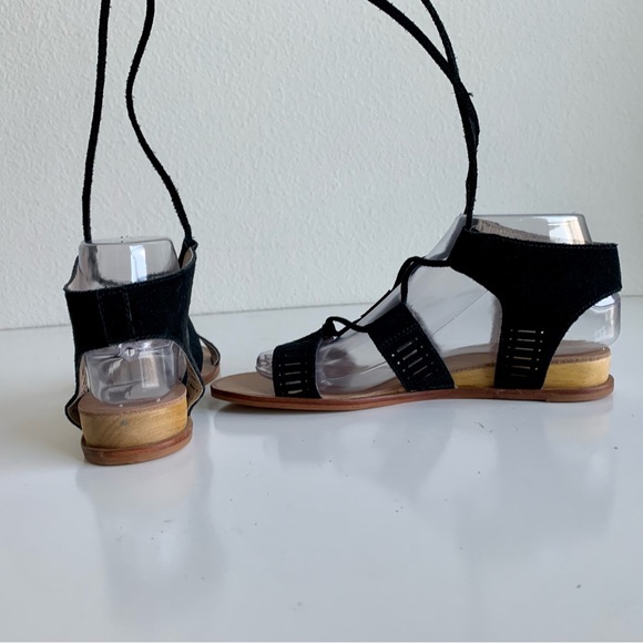 Caslon tassel Sandals, black suede, long laces that‎ cross cross around leg. 6.5 - Picture 3 of 10